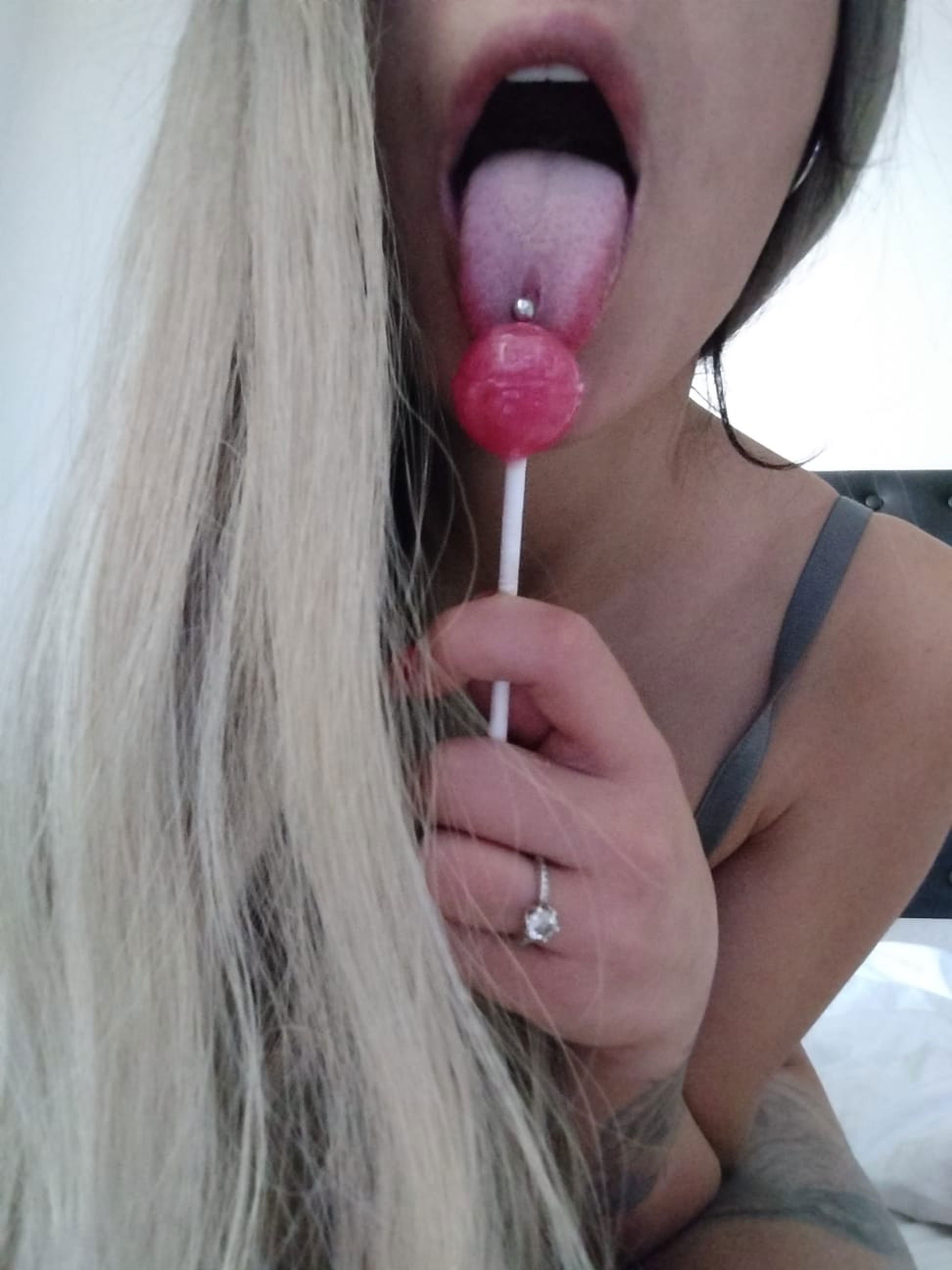 Clara - Escort de haute classe à Marseille